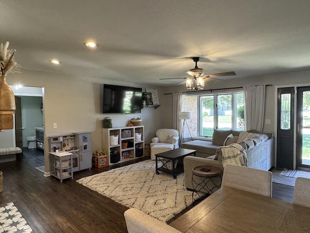 340 N Mulberry St, Herscher, IL 60941 - photo 8