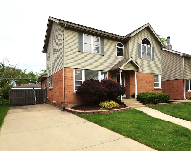 view of front of property