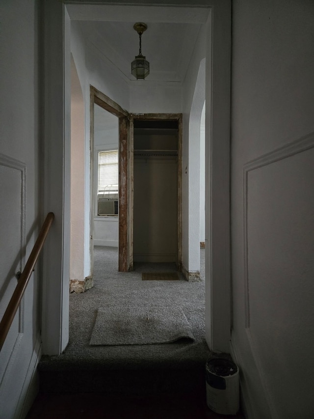 hallway featuring carpet floors