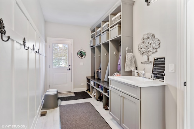 mudroom featuring sink