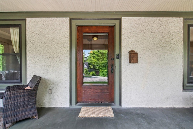 412 Pleasant St, Oak Park, IL 60302 - property entrance featuring stucco siding