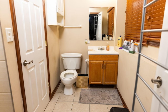 39 Mill Pond Dr, Glendale Heights, IL 60139 - full bathroom featuring vanity and tile patterned flooring