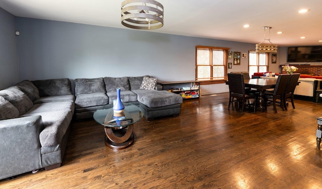 39 Mill Pond Dr, Glendale Heights, IL 60139 - living room with recessed lighting and wood finished floors