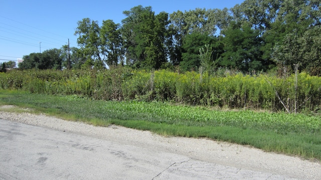 Listing photo 3 for 4 Nantucket Dr Lot1 2, 3, Darien IL 60561