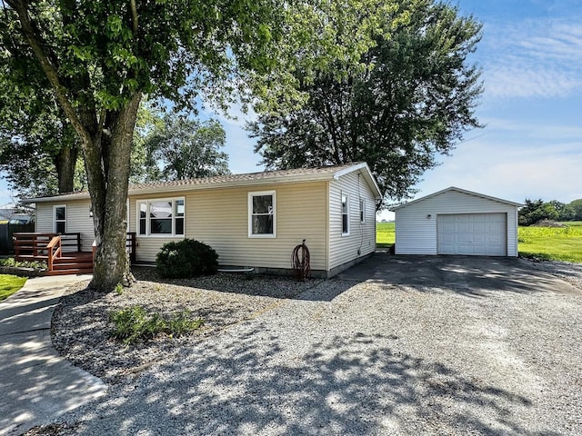 420 S Pine St, Piper City, IL 60959 - photo 1