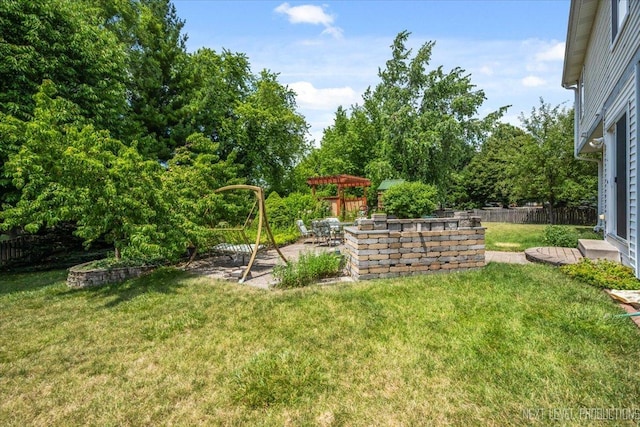 422 Rachel Cir, Romeoville, IL 60446 - view of yard featuring a patio