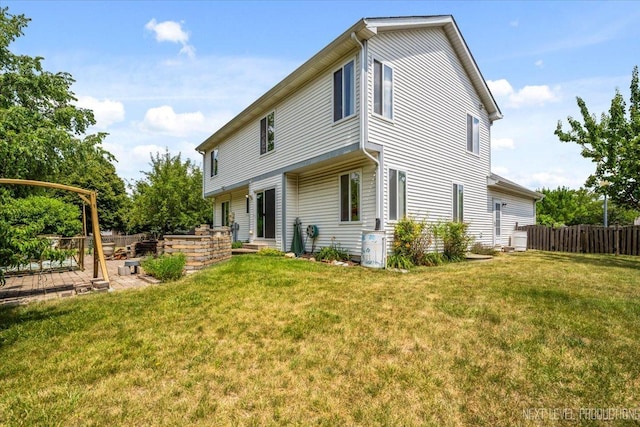 422 Rachel Cir, Romeoville, IL 60446 - back of house