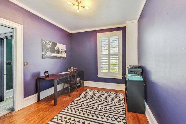 office area with dark hardwood / wood-style floors