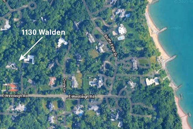 1130 Walden Ln, Lake Forest, IL 60045 - photo 2