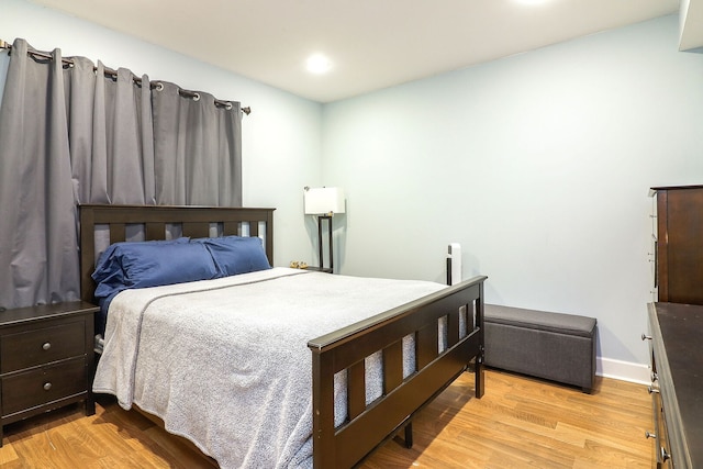 11 N Berkshire Ln, Round Lake, IL 60073 - bedroom featuring light wood-style flooring and recessed lighting