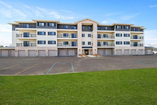 2034 W 75th Pl Unit 25, Merrillville, IN 46410