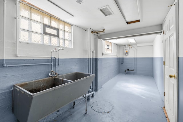 12233 S Morgan St, Chicago, IL 60643 - full bath featuring unfinished concrete flooring, a sink, and a soaking tub