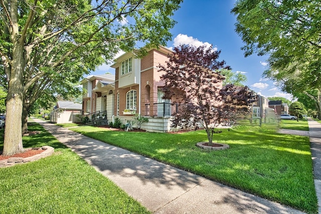 view of front of property with a front yard