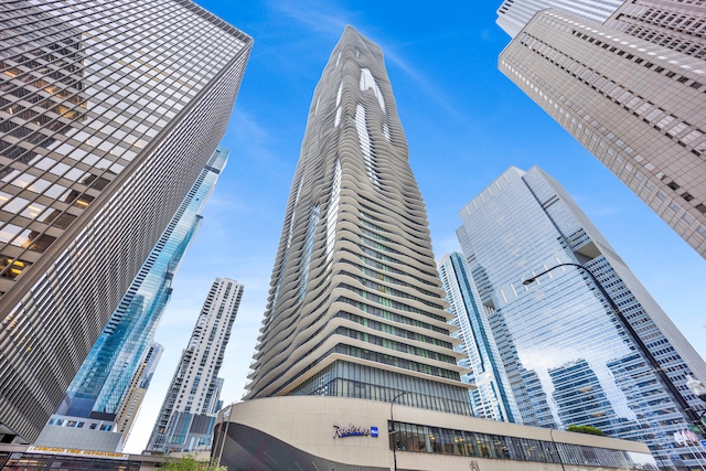225 N Columbus Dr Unit 7107, Chicago, IL 60601 - view of property
