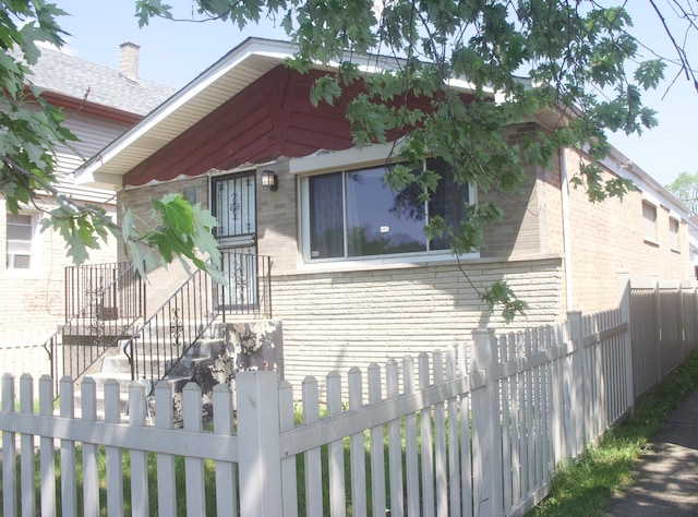 view of front of property