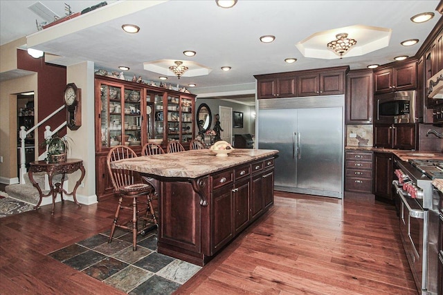1061 Martingale Dr, Bartlett, IL 60103 - photo 5