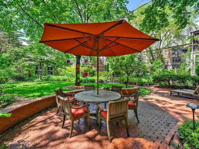 view of patio / terrace with outdoor dining space