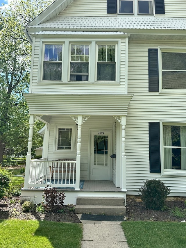 exterior space featuring a porch