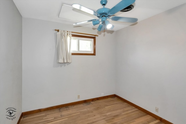 unfurnished room with wood-type flooring and ceiling fan