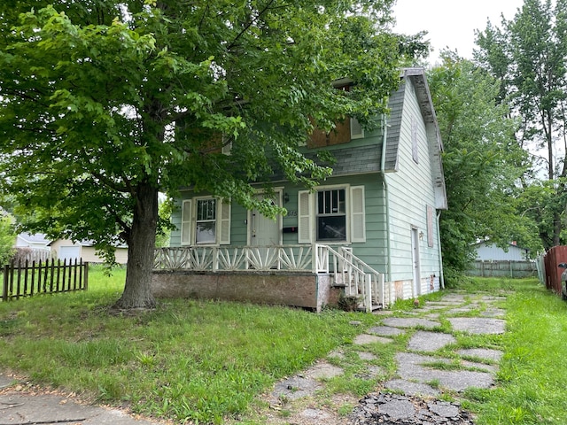 view of front of house