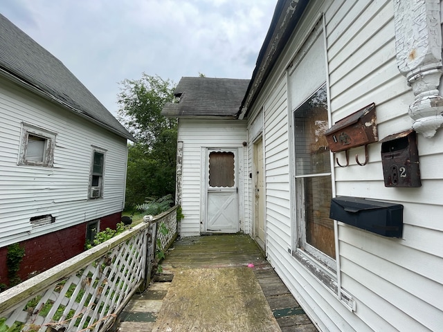 view of property entrance