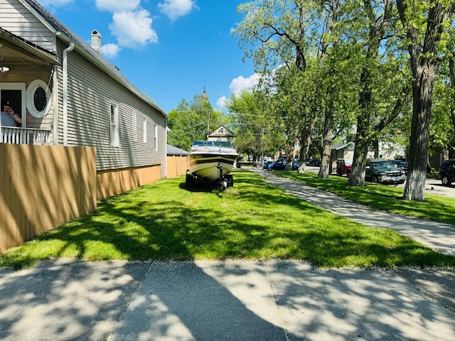 Listing photo 2 for 8657 S Escanaba Ave, Chicago IL 60617