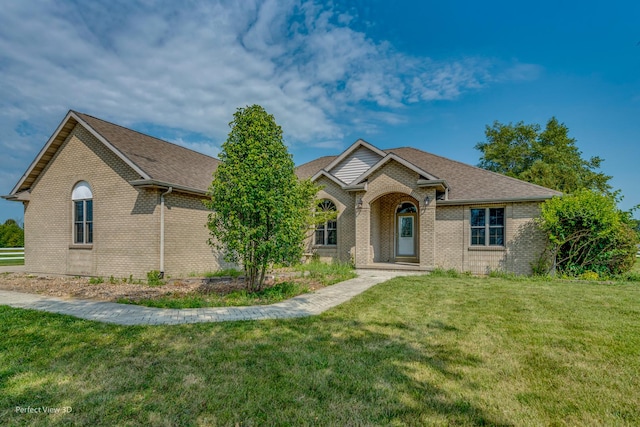 2335 Oakwood Ln, Marseilles, IL 61341 - photo 1