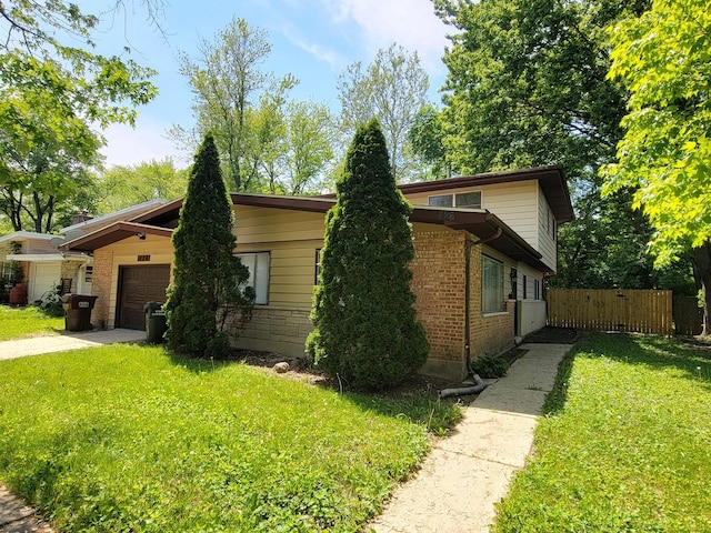 426 Tomahawk St, Park Forest, IL 60466 - photo 1