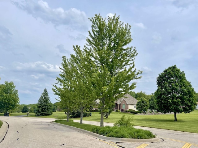 7381 English Oak Ln, Spring Grove, IL 60081