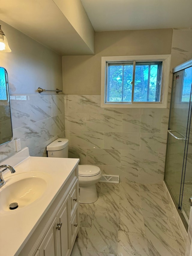 18708 Beck Rd, Marengo, IL 60152 - photo 9