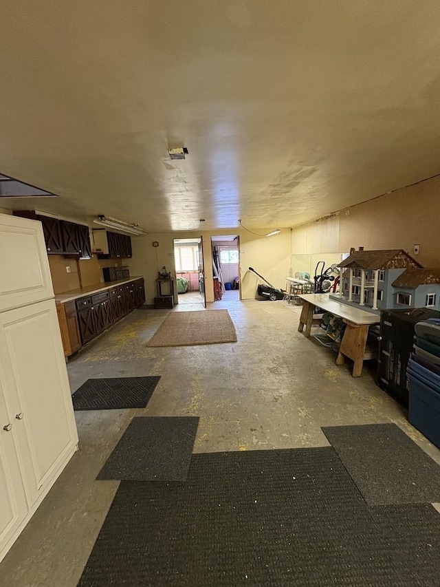 interior space featuring concrete flooring