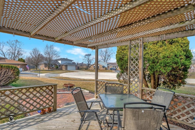 view of patio featuring a pergola