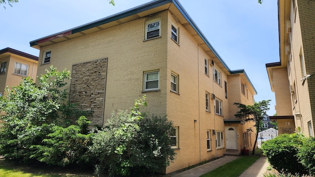 824 N Austin Blvd Unit 3E, Oak Park, IL 60302 - view of building exterior