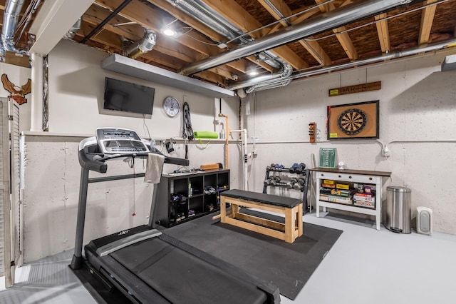 workout room with a workshop area