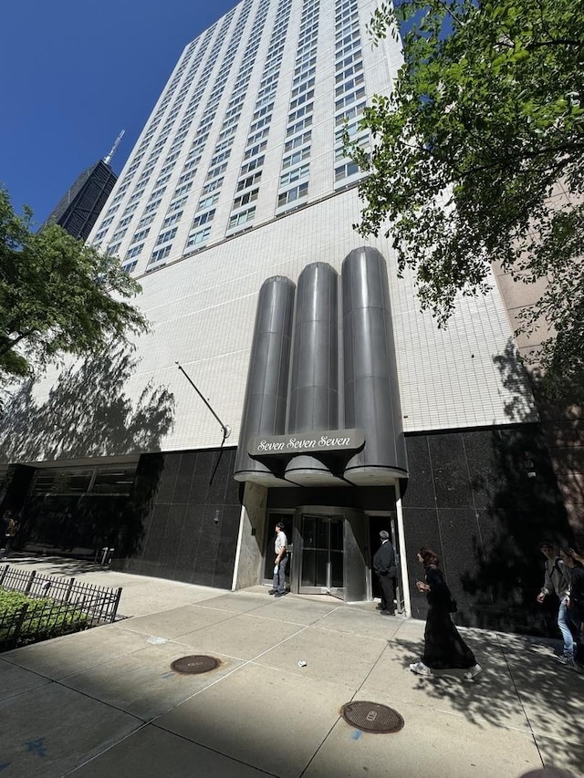 777 N Michigan Ave Unit 2104, Chicago, IL 60611 - view of building exterior