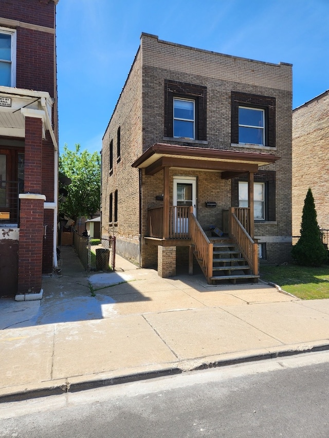 view of front of house with covered porch