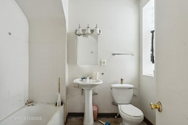 bathroom featuring toilet