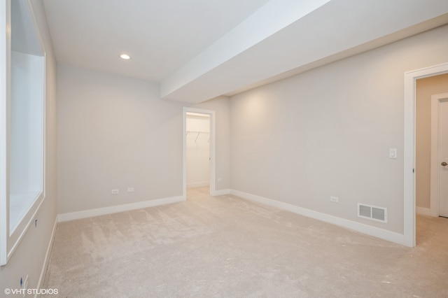 spare room with carpet flooring