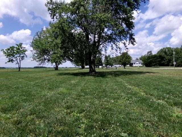 2522 Church St, Clinton, IL 61727 - photo 1