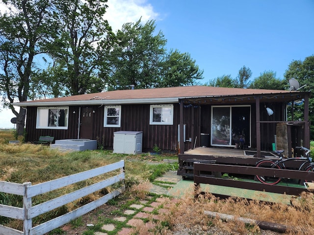 view of front of house