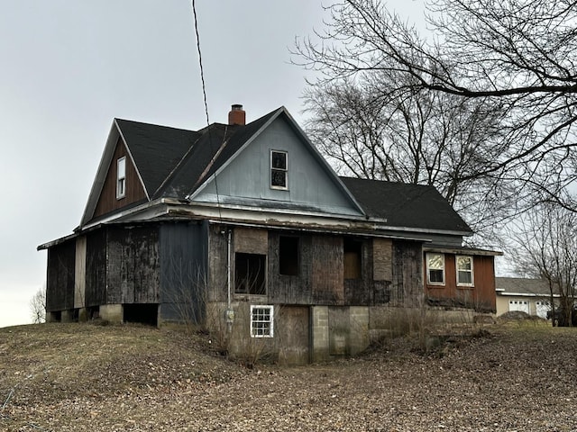 view of property exterior