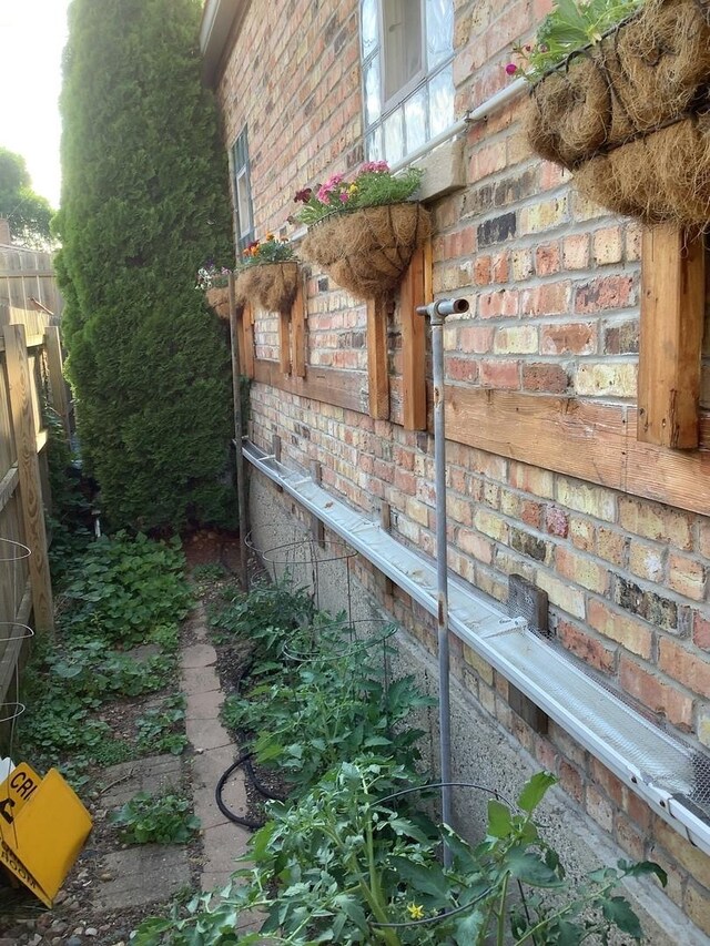 3600 S Union Ave, Chicago, IL 60609 - exterior view of brick siding