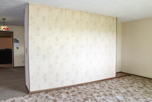 spare room with carpet flooring