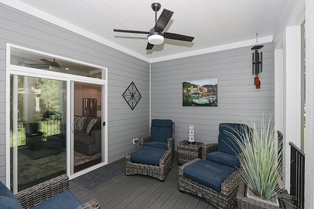 deck with ceiling fan