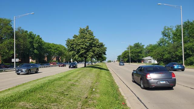 19W068 N Ave, Addison, IL 60101