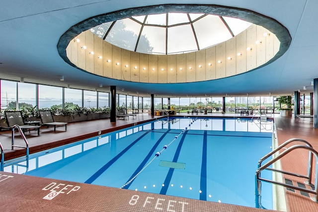 155 N Harbor Dr Unit 1003, Chicago, IL 60601 - view of pool
