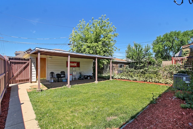 view of yard with a patio area