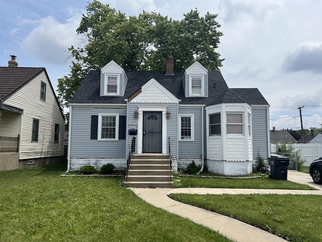 view of front of house featuring a front yard