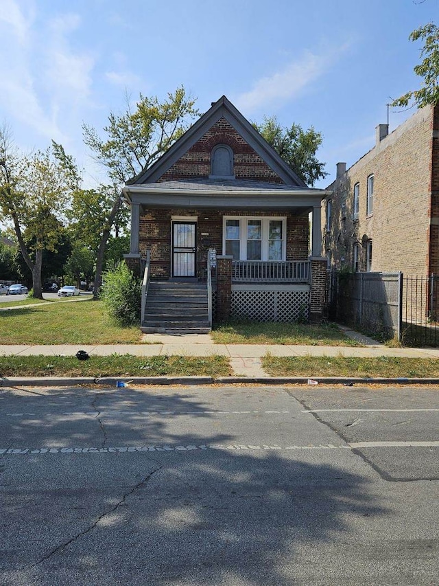 view of front of home featuring a porch