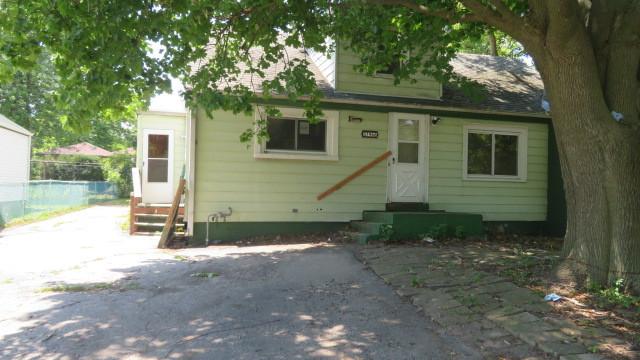 view of bungalow-style house